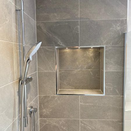 Tiled niche with LED's